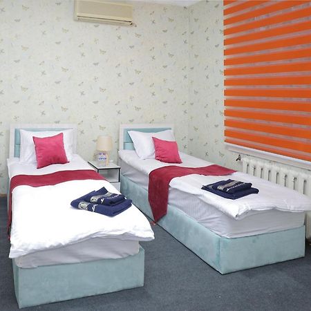 Hotel S & D Hostel Tasjkent Eksteriør bilde